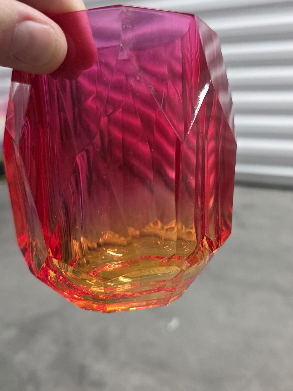RACHEL ZOE Faceted Ombre Pink to Orange Acrylic Tumblers - Set of 4 - Picture 4 of 5